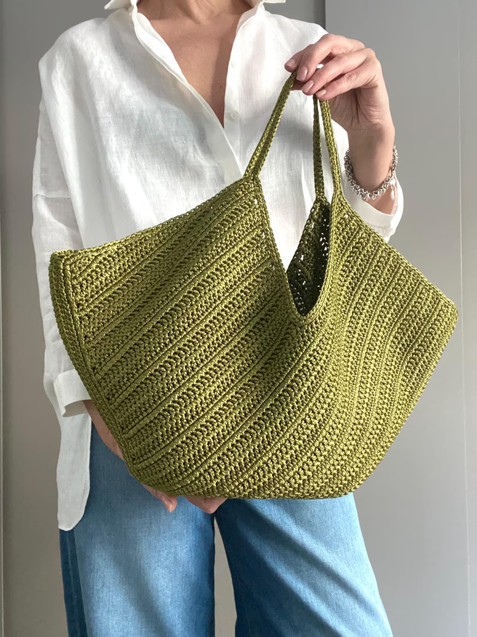 Crochet Raffia Shoulder Tote
