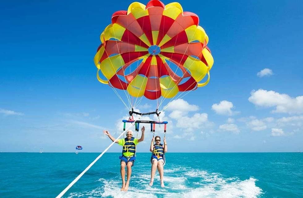 Exhilarating Parasailing Experience for Two Over Dubai Marina