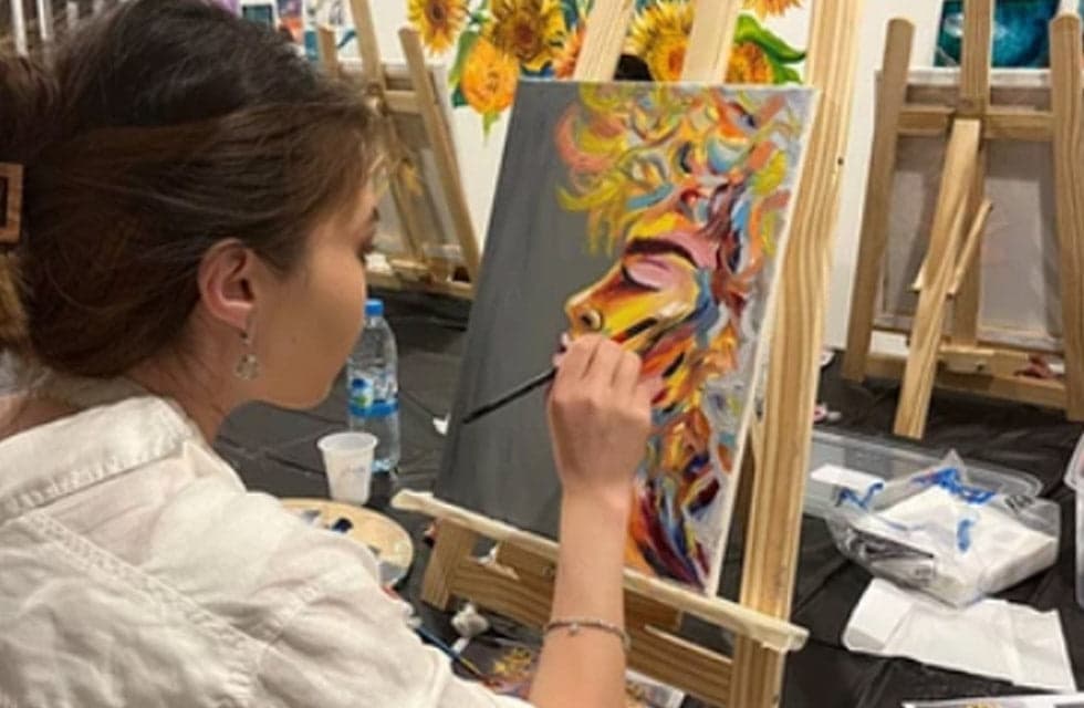 Resin Art workshop at Art Therapy Studio Dubai for One