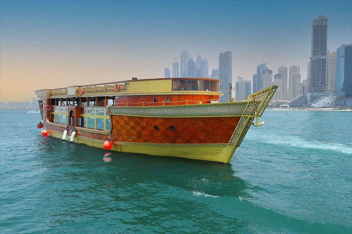 Dubai's Ocean Empress Luxury Dinner Cruise for 1 Person