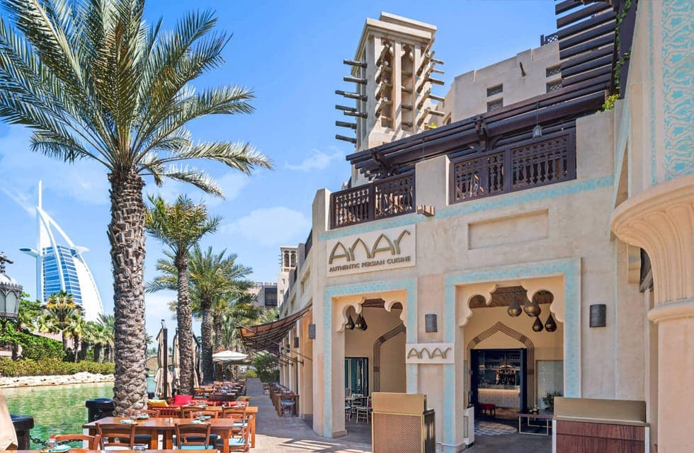 Thrilling Helicopter Ride with a Candle Light Dinner & Drinks for Two at Madinat Jumeirah