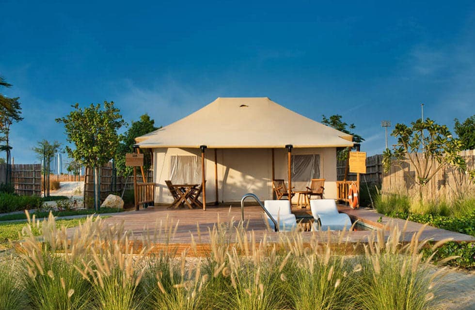 Exquisite Beachfront Chalet with Meals & Private Pool at Bab Al Nojoum