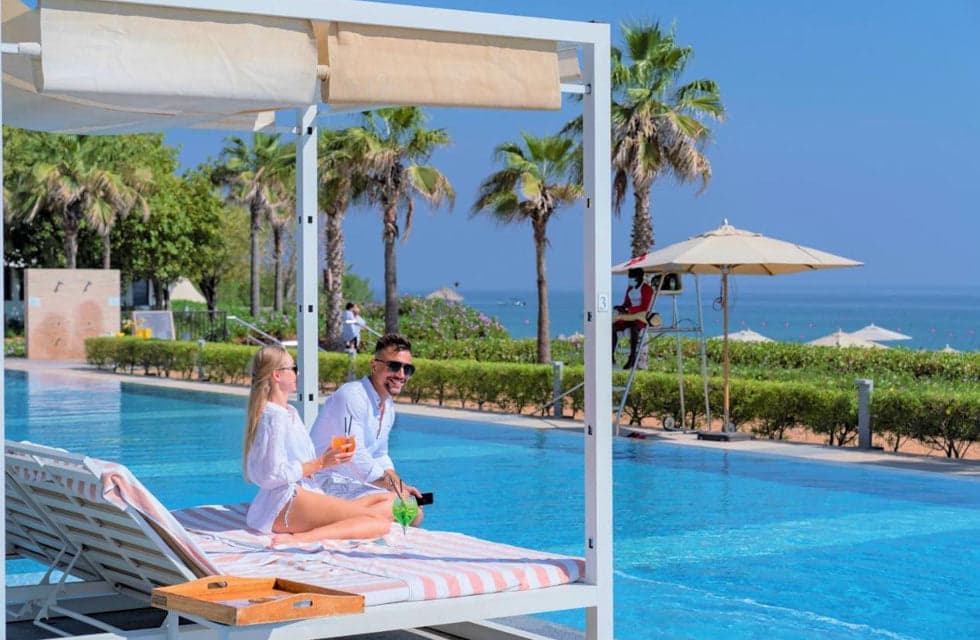 Fujairah Stay & Scuba Dive Gift Box: Luxury Stay with Dive Experience for Two