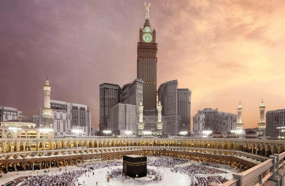 Umrah Hotel Break Gift Box: Four Nights of Spiritual Stay for Two - Kids Go Free