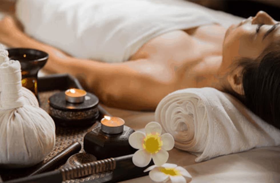 KAIZO Beauty Salon - Nourishing Hot Oil Hair Treatment with Relaxing Head Massage
